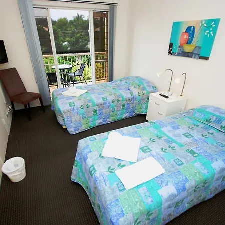 Isla House Greenslopes-2